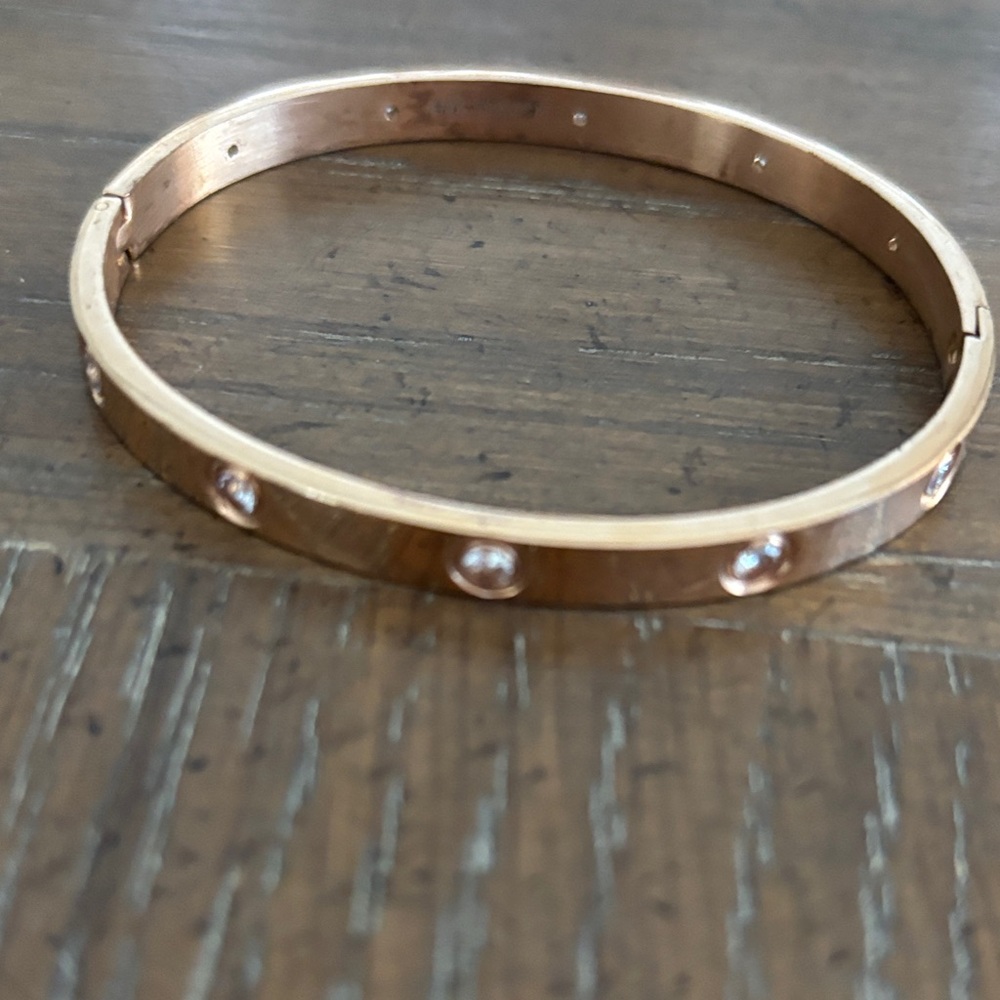 Elegant Gold-Tone Bracelet with Crystal Accents